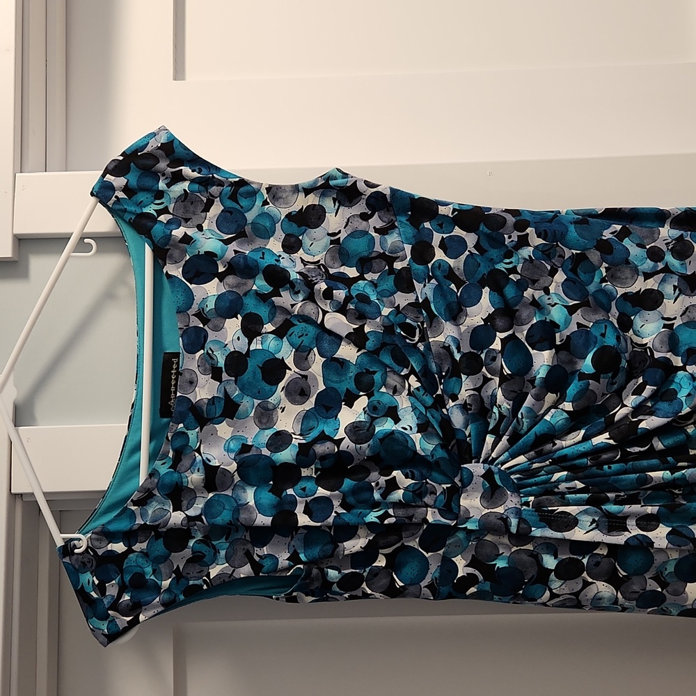 Women's dress